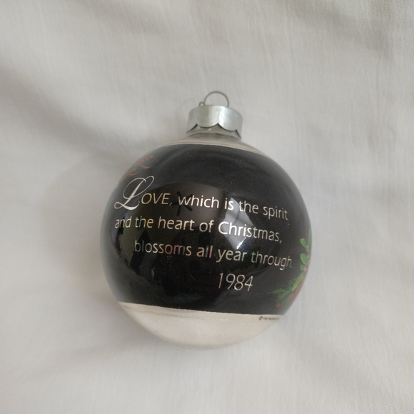Hallmark Christmas Ornament Christmas Images Love - Picture 2 of 11